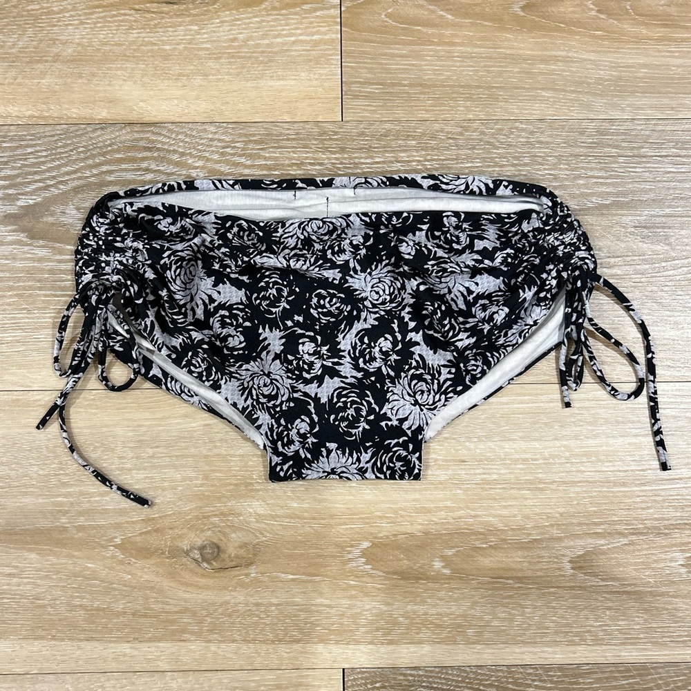 K-Deer Bum Bum Hot Yoga Floral Bootie Shorts